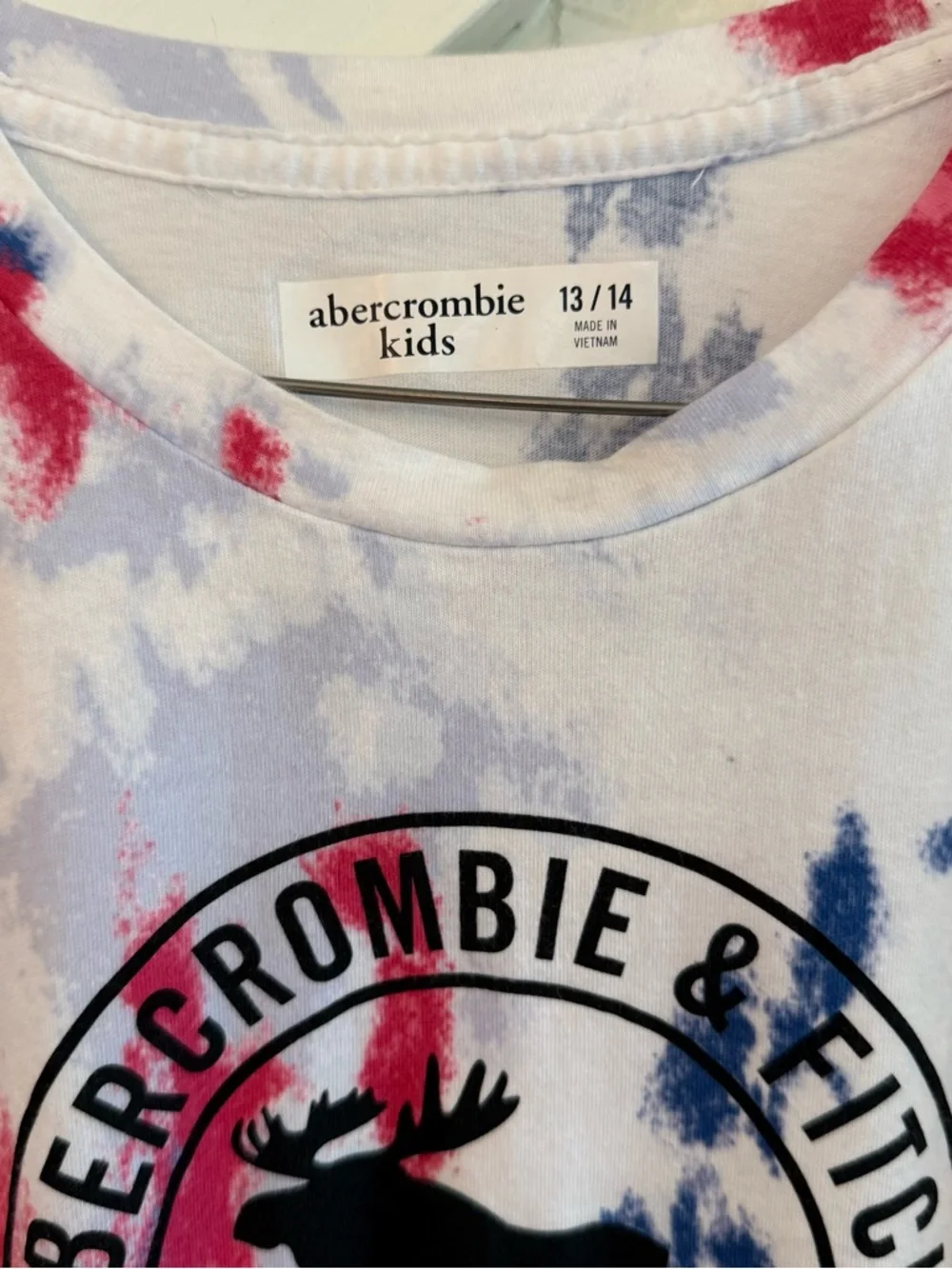 Abercrombie & Fitch‎ Kids Tie-Dye Logo Tee Red White Blue Size 13/14 Patriotic